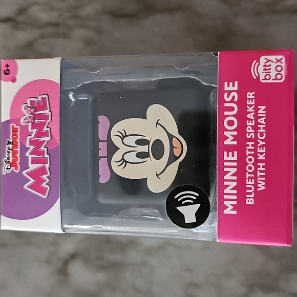New Minnie Mouse Bluetooth Mini Speaker Bitty Box with Keychain ~ 1.5" X 1.5" - Picture 1 of 5